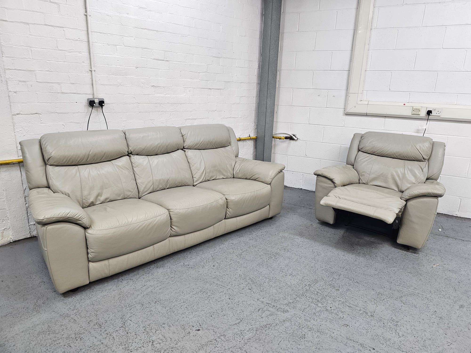 Furniture village recliner online sofas