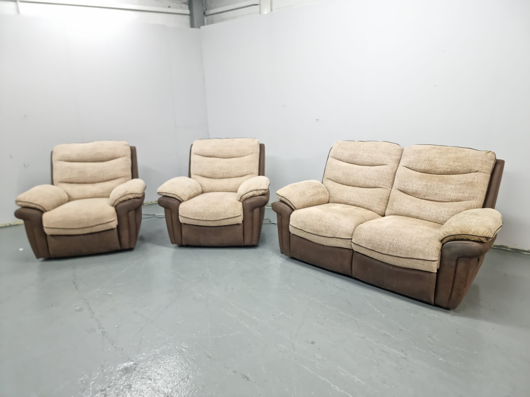 Scs electric recliner chairs sale